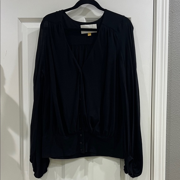 Anthropologie Tops - Leifsdottir Anthropologie long sleeve blouse 100% cotton size Medium